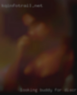 Looking buddy for discreet man that is sexy.